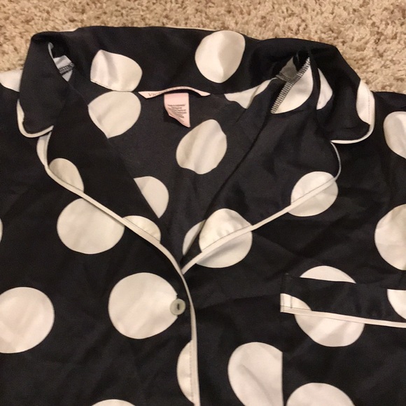 Victoria’s Secret - NWT -black and white long pj set - size Large - Picture 4 of 12